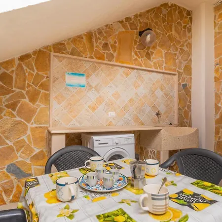 A Due Passi Dal Mare Piano Terra