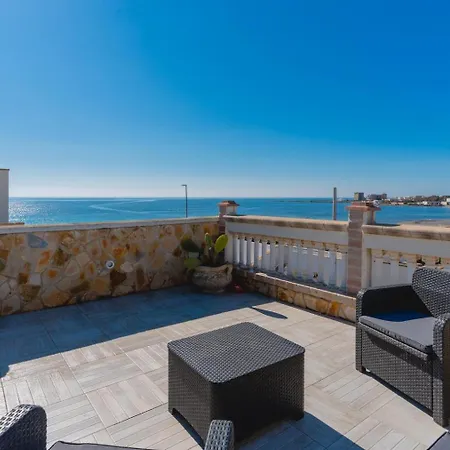 A Due Passi Dal Mare Piano Terra * Torre Lapillo