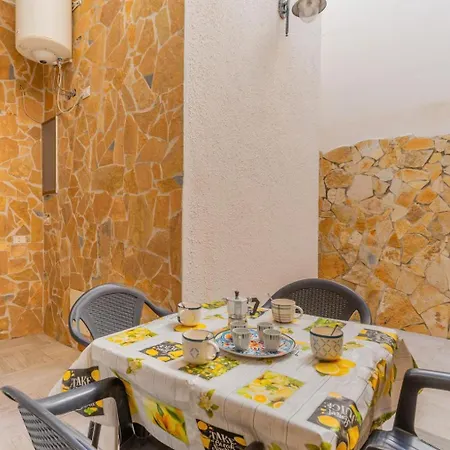 A Due Passi Dal Mare Piano Terra